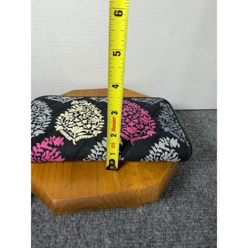 Vera Bradley Turnlock Wallet Black Pink Damask Floral‎ Print Retired